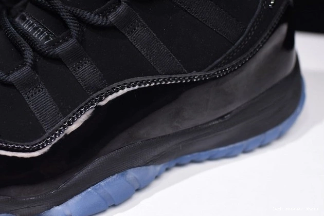 Rep LUCY Gown Jordan 11 black 378037-005 and Cap Air 0814
